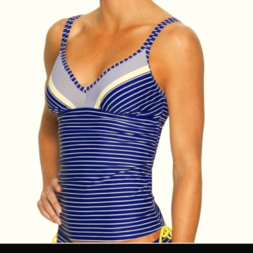 Athleta Tankini Top - 34D/DD